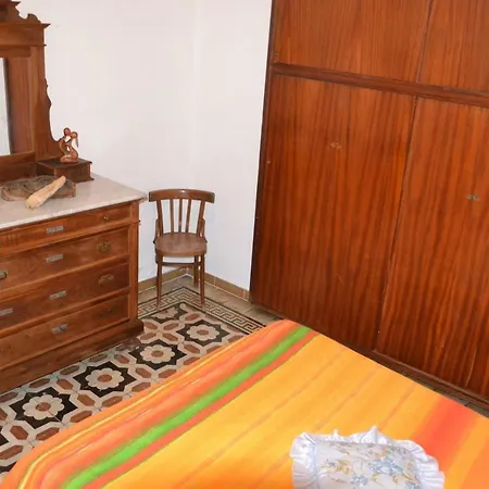 Apartment Shaka Giba